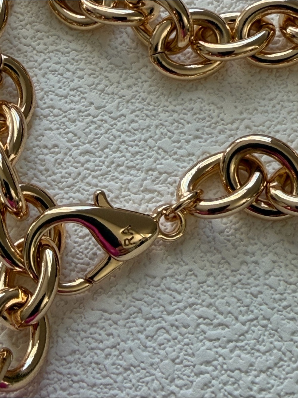 NWOT Roxanne Assoulin big puffy heart Gold Chain Necklace - Picture 7 of 7